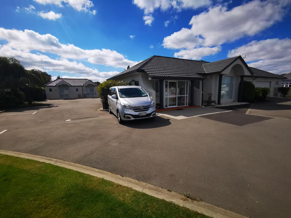 Airport Birches Motel Christchurch Esterno foto