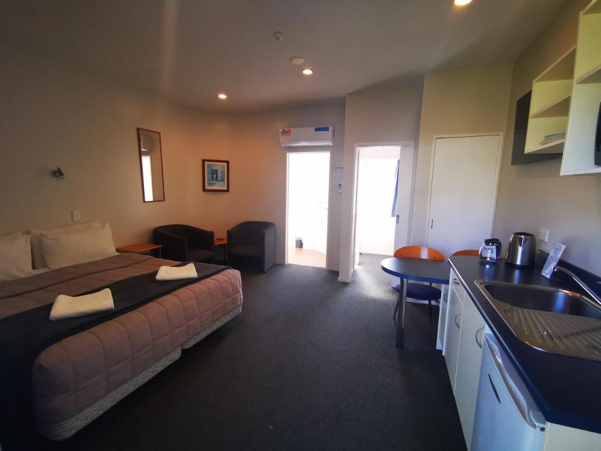 Airport Birches Motel Christchurch Esterno foto