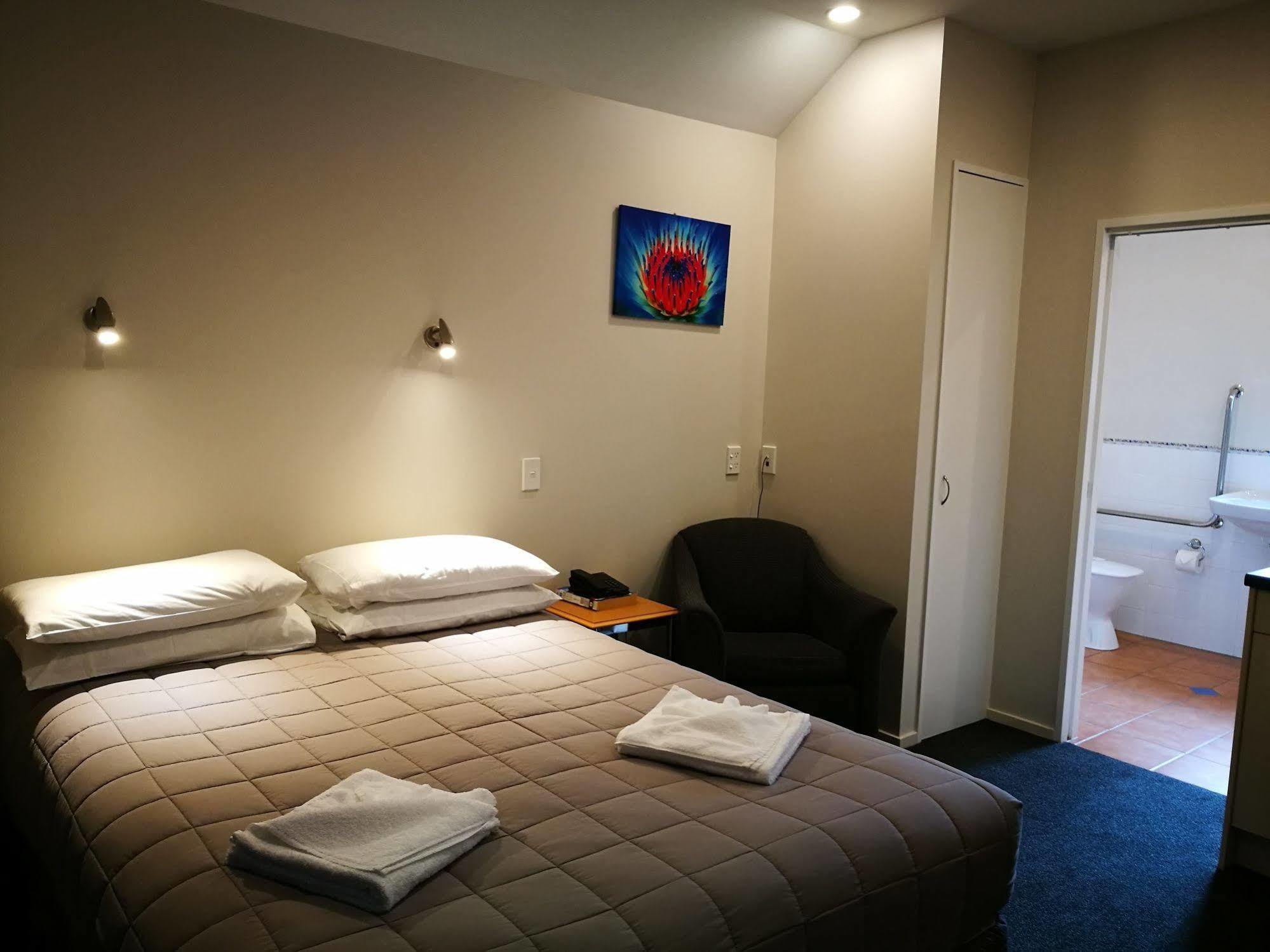 Airport Birches Motel Christchurch Esterno foto