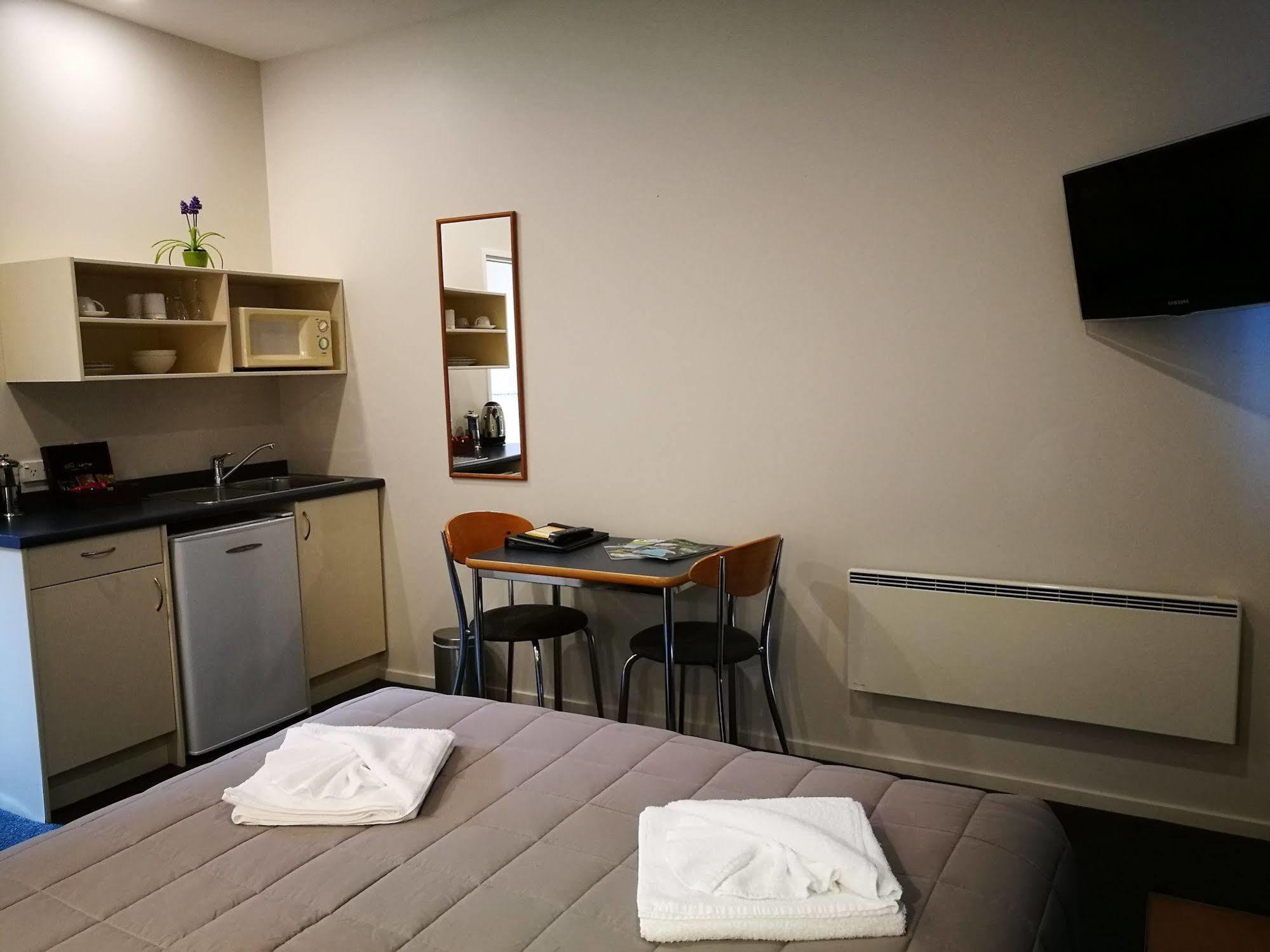 Airport Birches Motel Christchurch Esterno foto