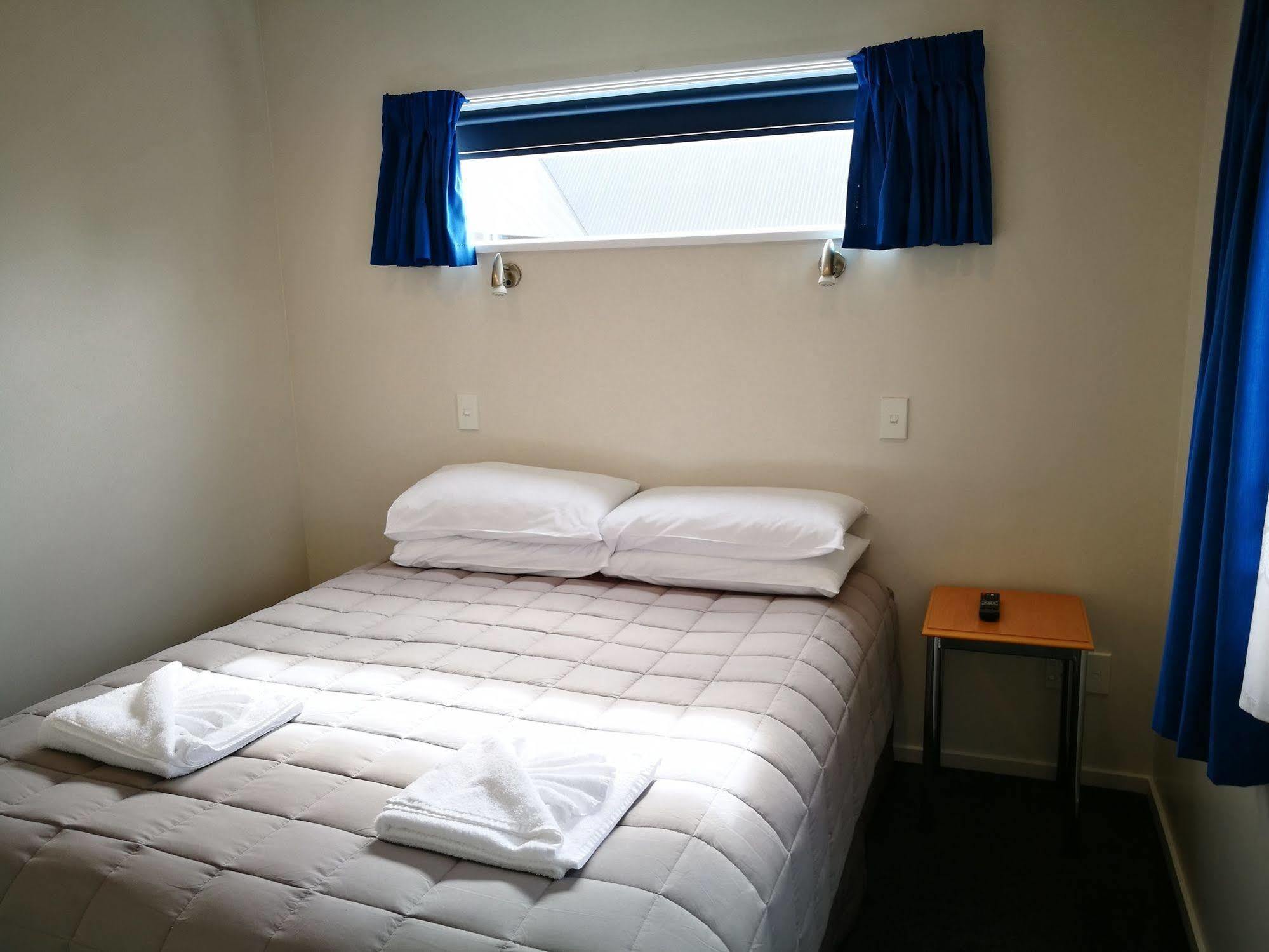 Airport Birches Motel Christchurch Esterno foto